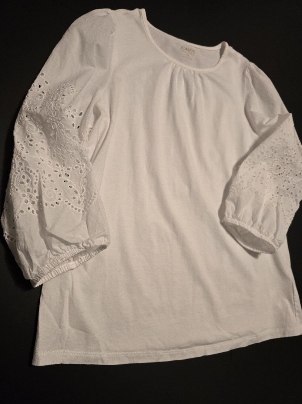 Jones New York White Eyelet Sleeve Women's Top